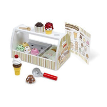 Melissa & Doug - Scoop & Serve Ice Cream Counter